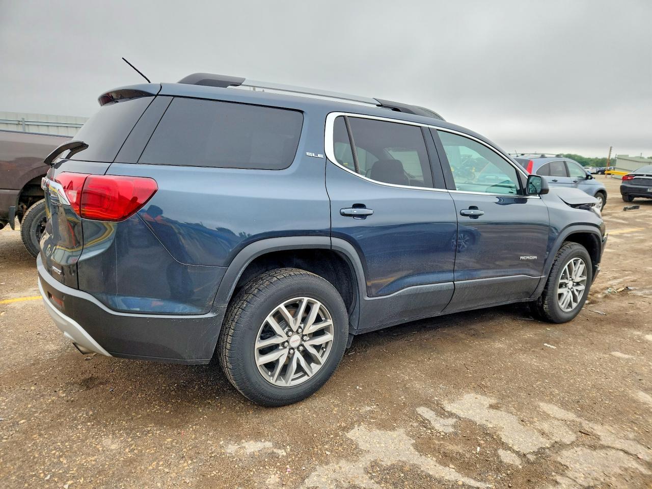 2019 GMC Acadia Sle - Фото 3
