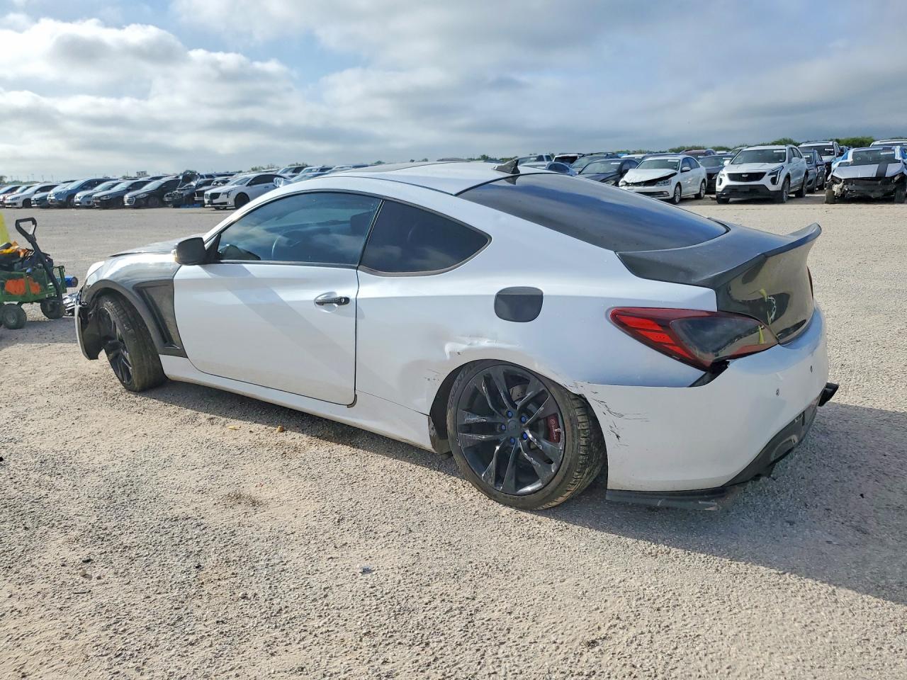 2015 Hyundai Genesis Coupe 3.8 Ultimate - Фото 2