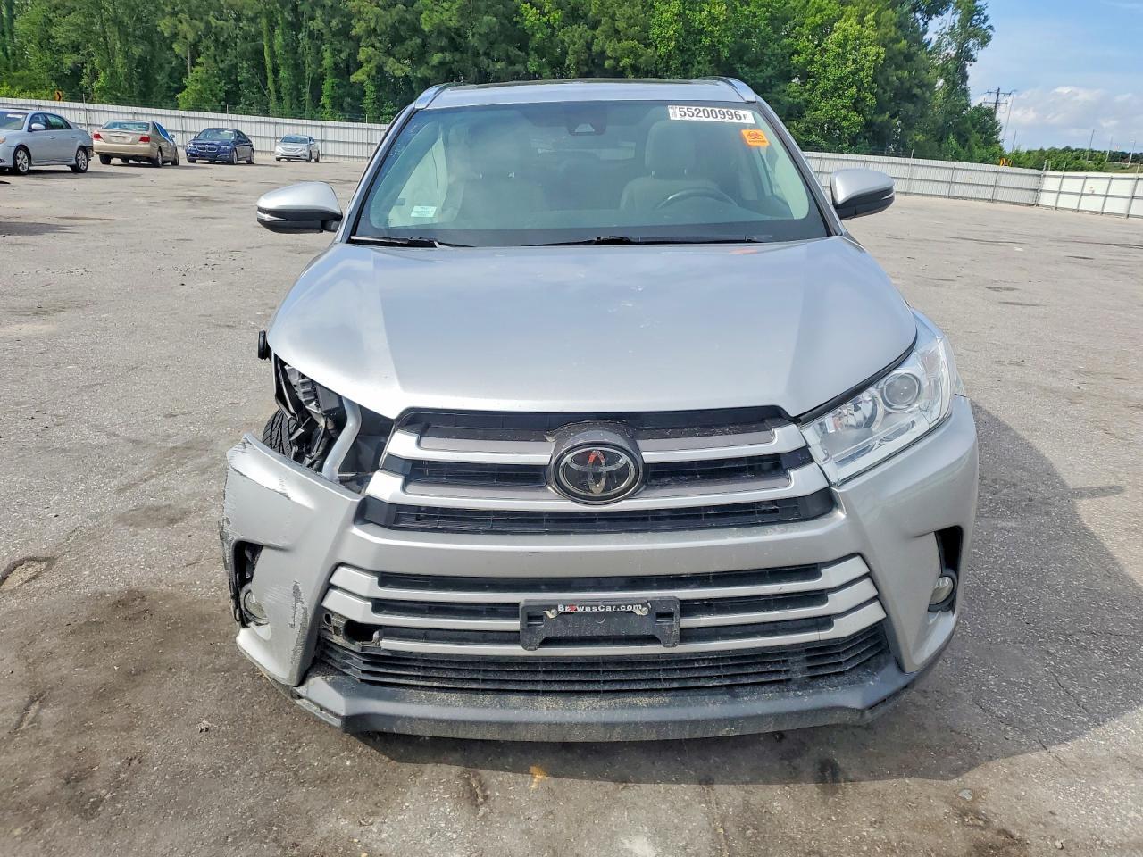 2019 Toyota Highlander Xle - Image 5