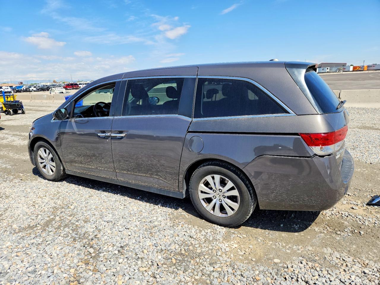 2016 Honda Odyssey Exl - Фото 2