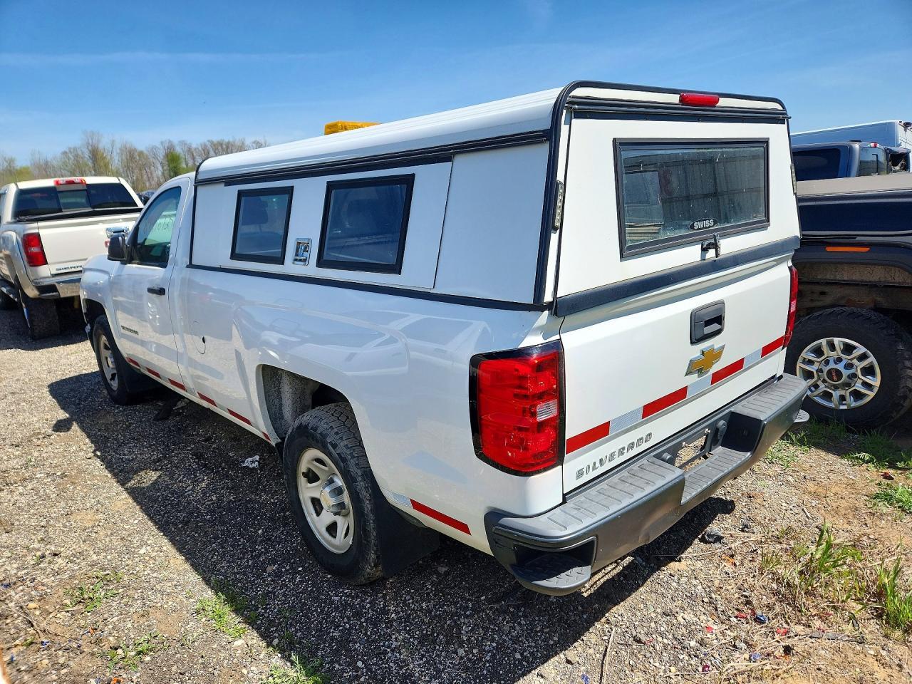 2015 Chevrolet Silverado C1500 - Фото 2