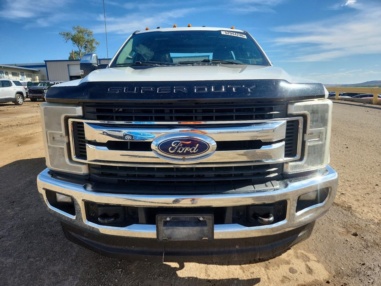 2018 Ford F250 Super Duty - Image 5