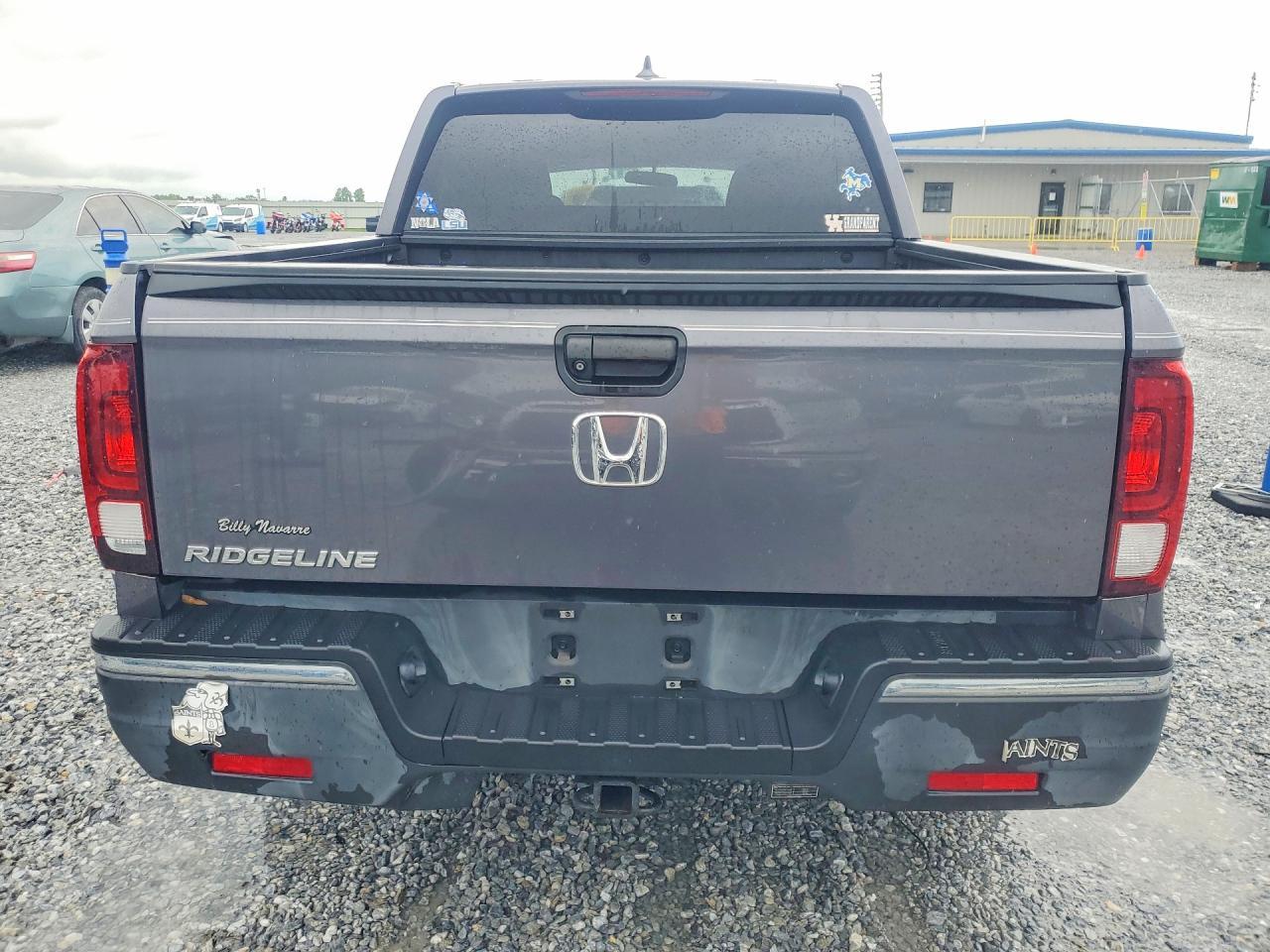 2019 Honda Ridgeline Rt - Image 6