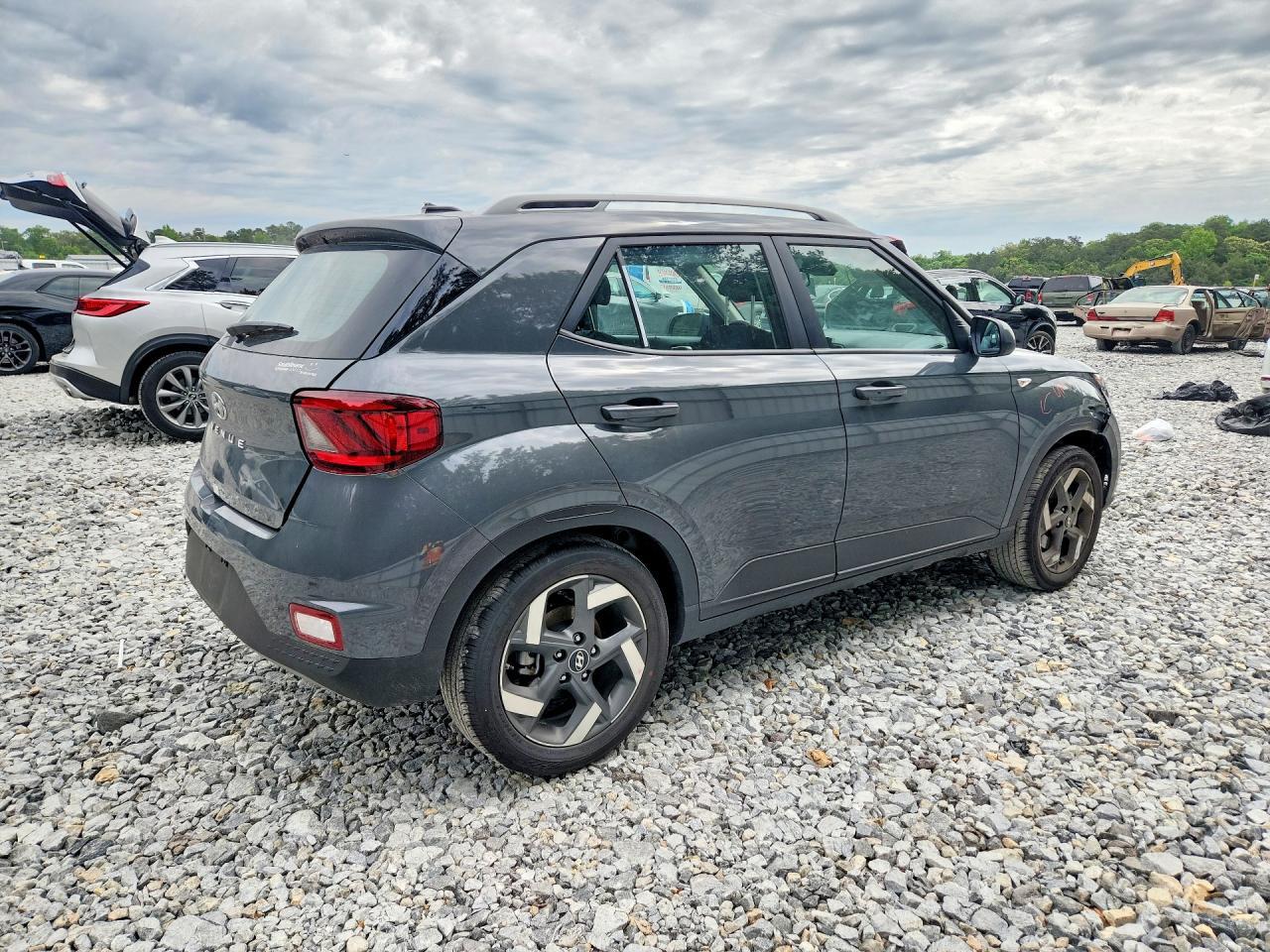 2026 Hyundai Venue Sel - Фото 3