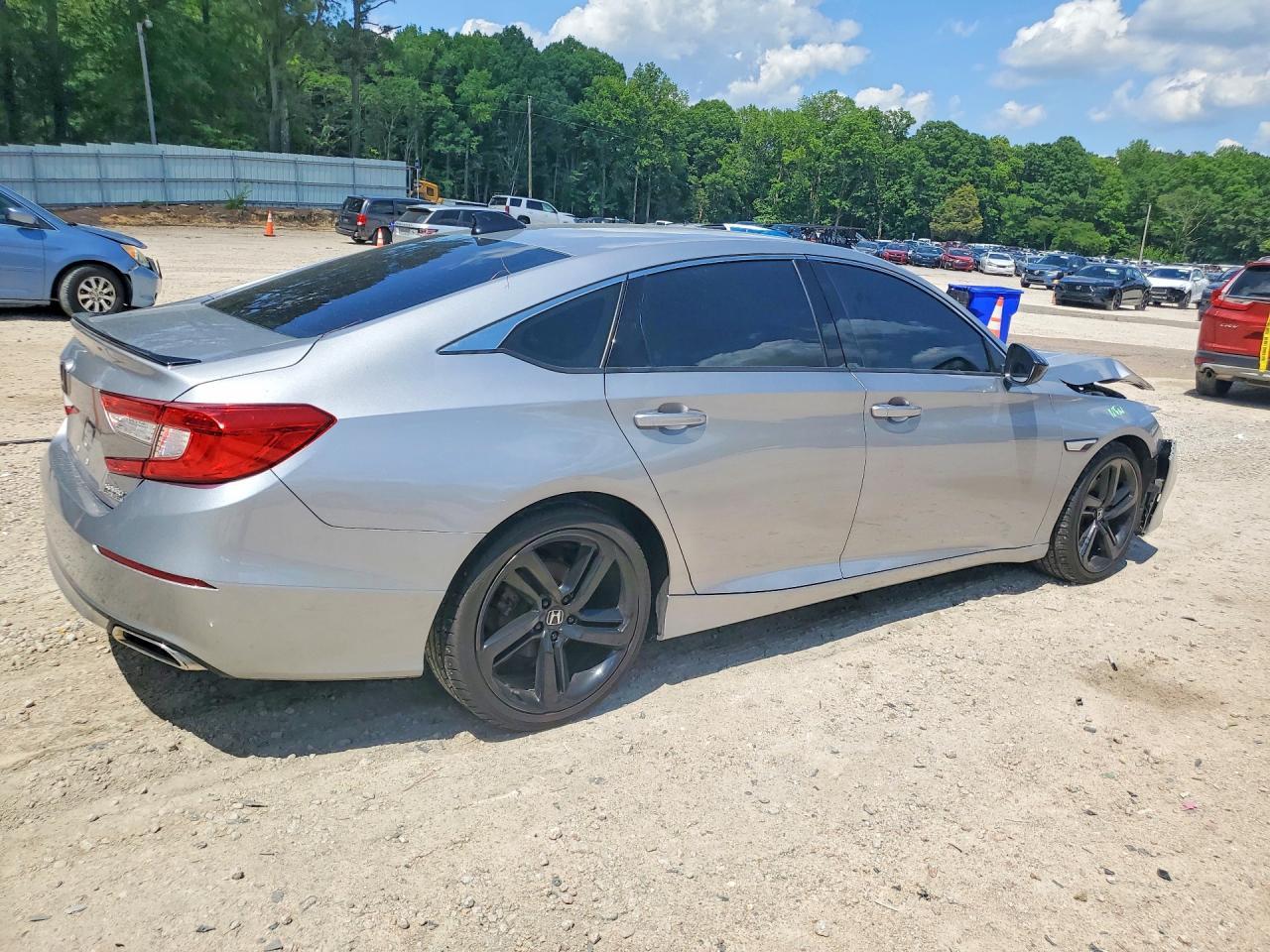 2021 Honda Accord Sport Se - Image 3