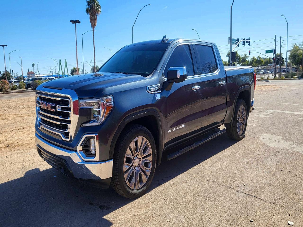 2020 GMC Sierra K1500 Slt - Image 2