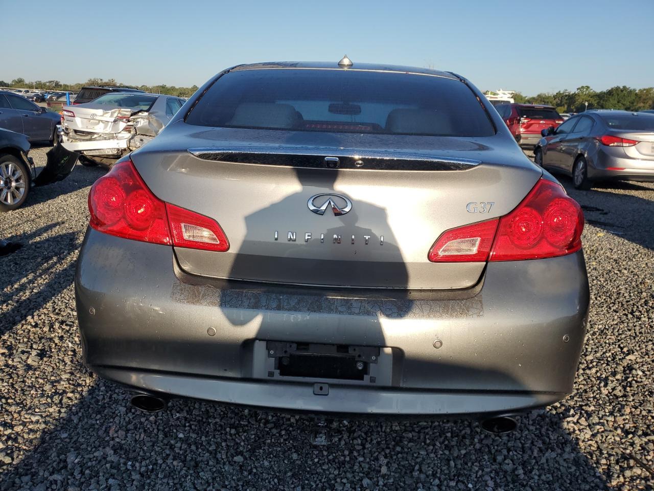 2013 Infiniti G37 Sedan Journey - Фото 6