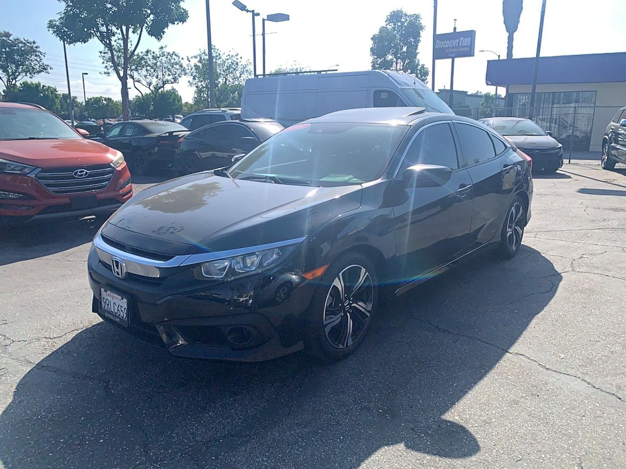 2018 Honda Civic Ex - Image 2