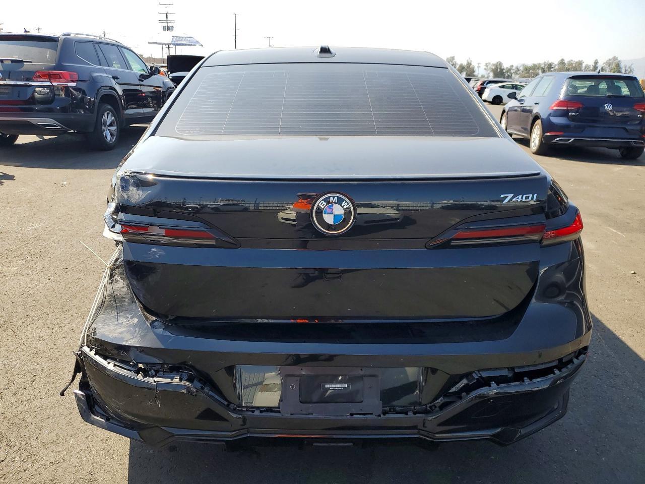2023 BMW 740 I - Фото 6