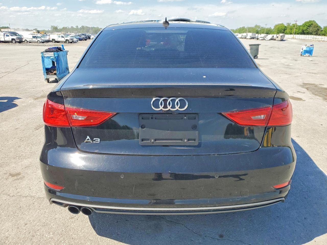 2016 Audi A3 Premium - Фото 6