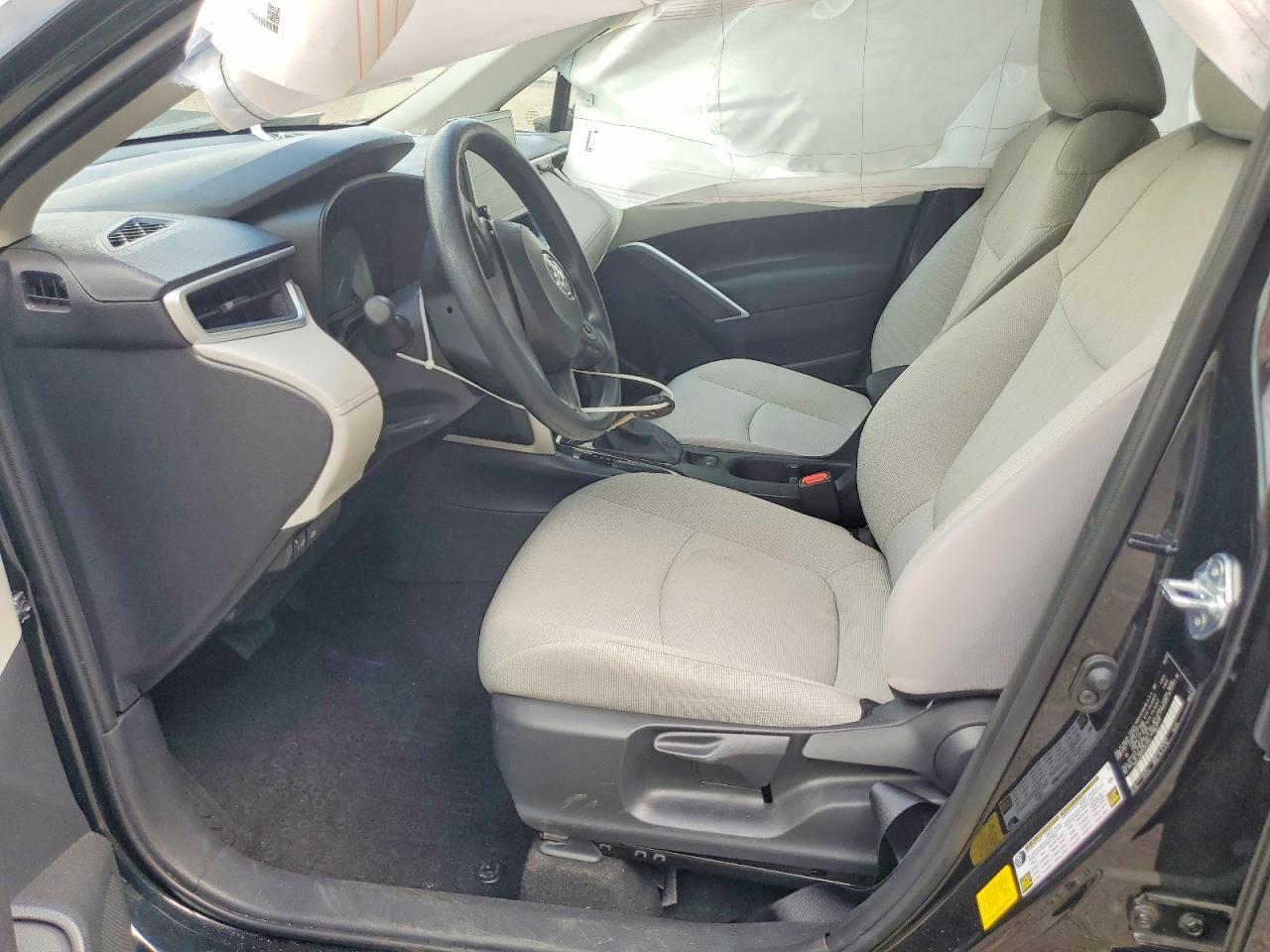 2025 Toyota Corolla Cross L - Фото 7