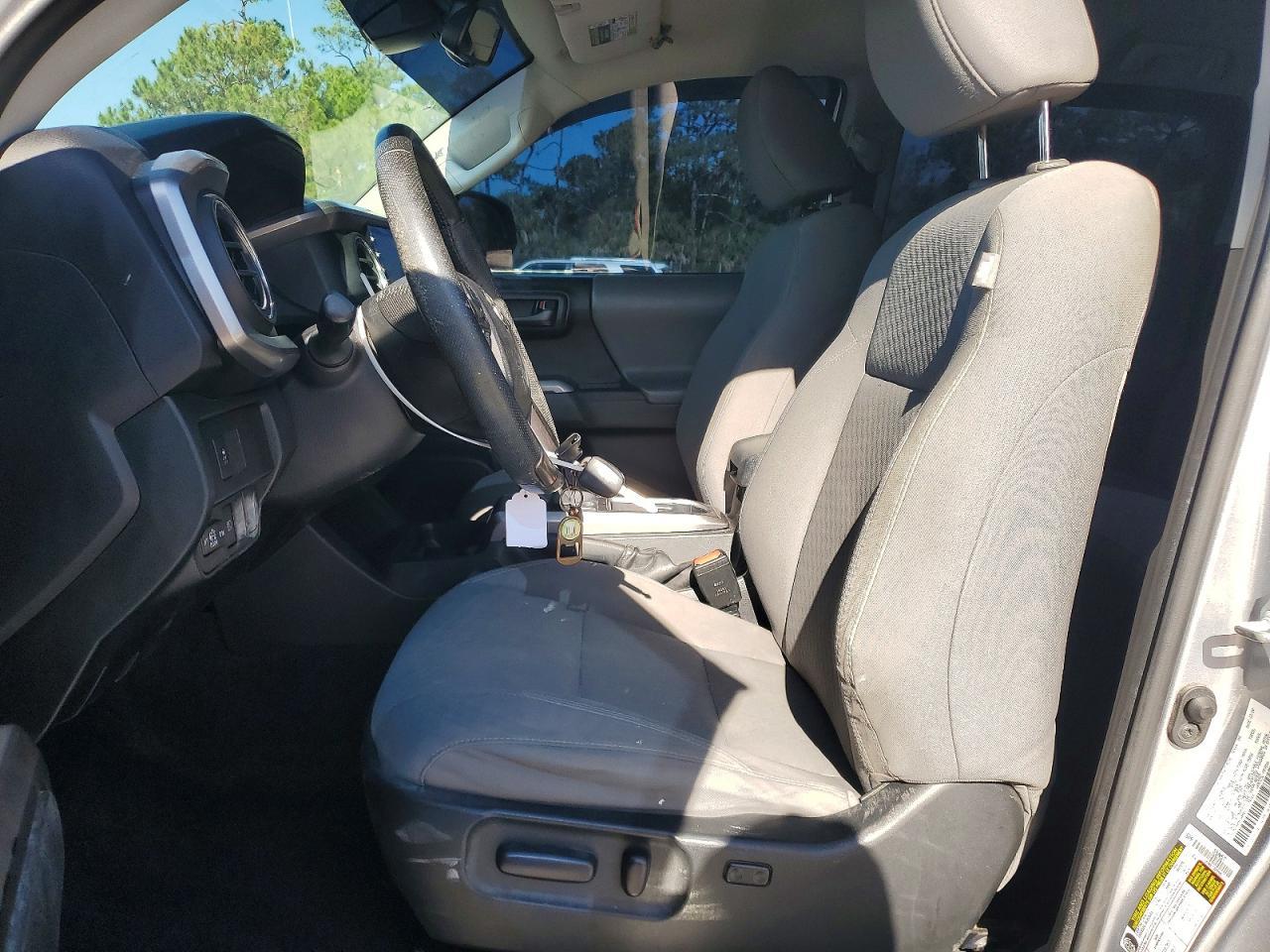 2021 Toyota Tacoma Sr5 V6 - Image 7