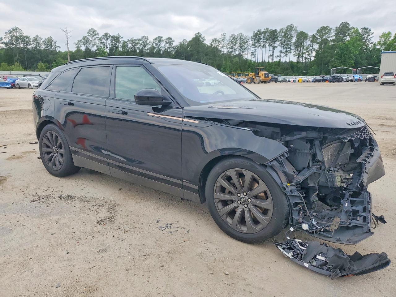2019 Land Rover Range Rover Velar R-Dynamic Se - Image 4