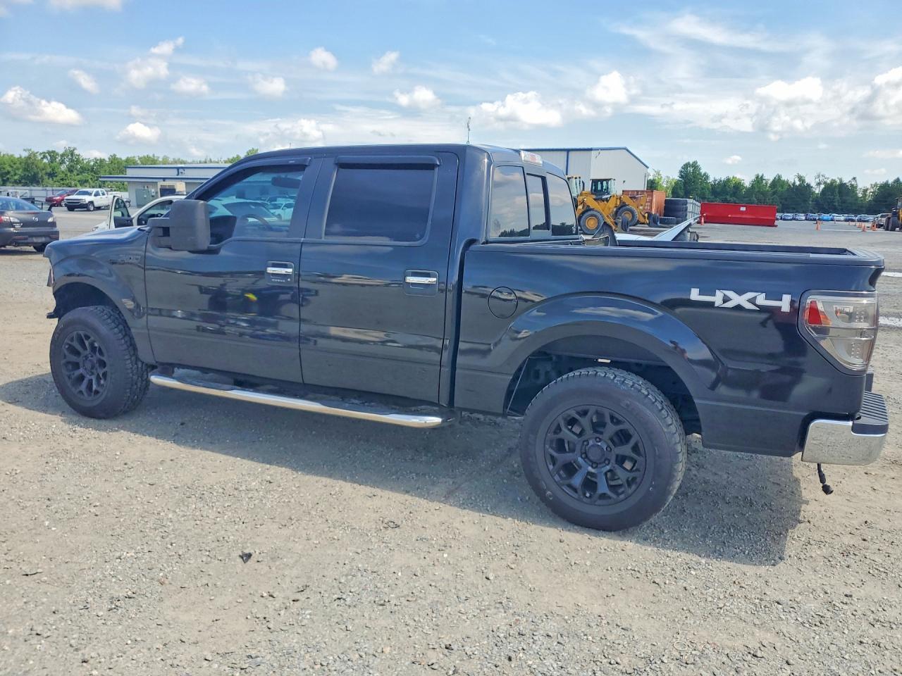 2013 Ford F150 Supercrew - Image 2