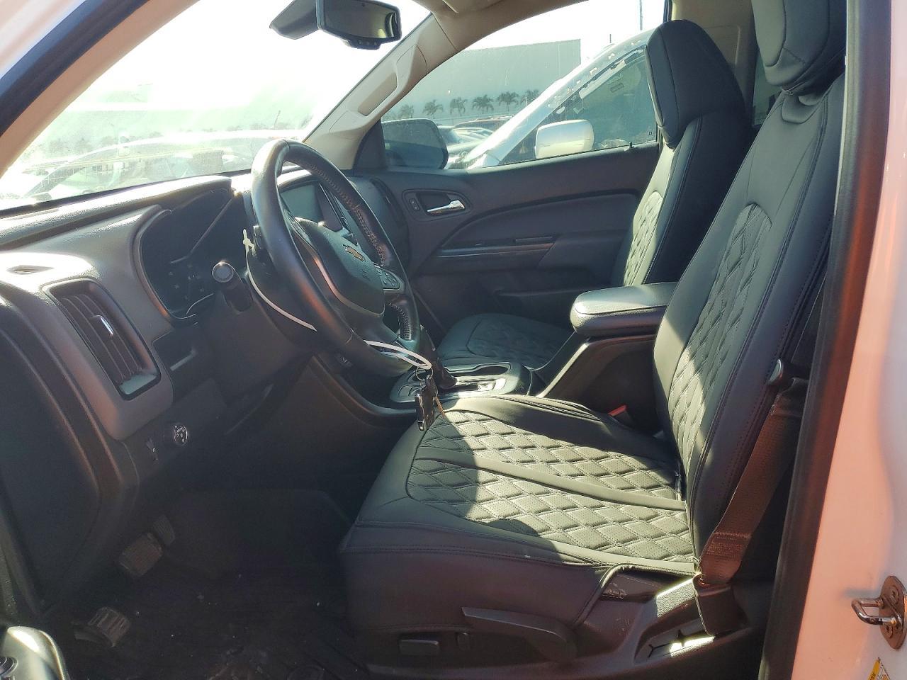 2018 Chevrolet Colorado Z71 - Image 7