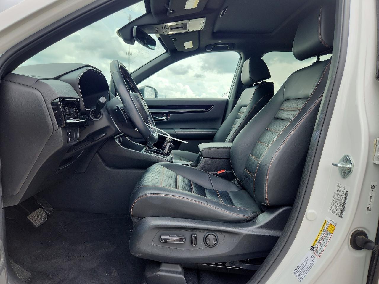 2023 Honda Cr-V Sport Touring - Image 7