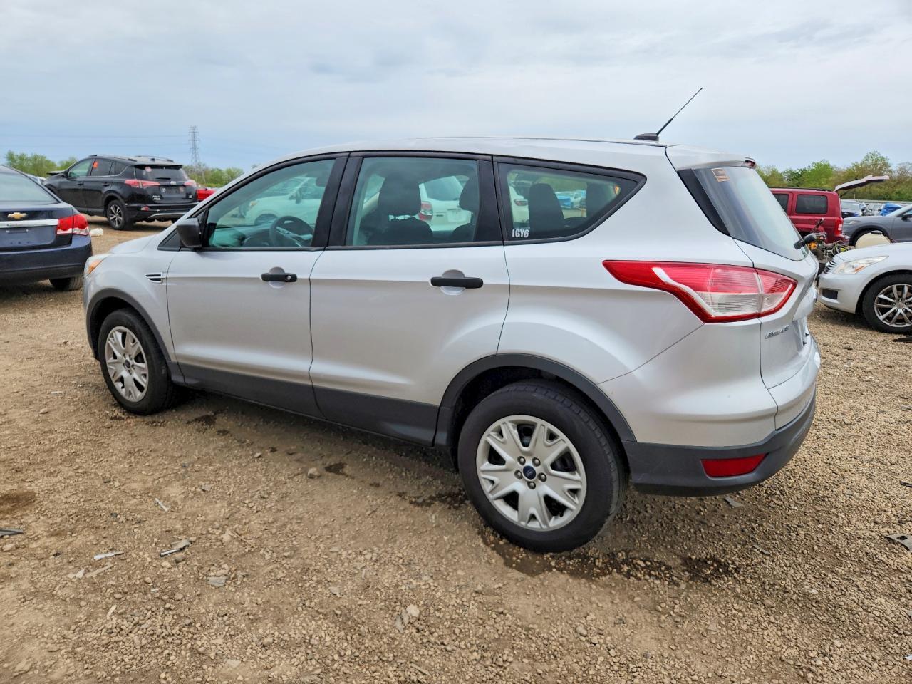 2013 Ford Escape S - Image 2