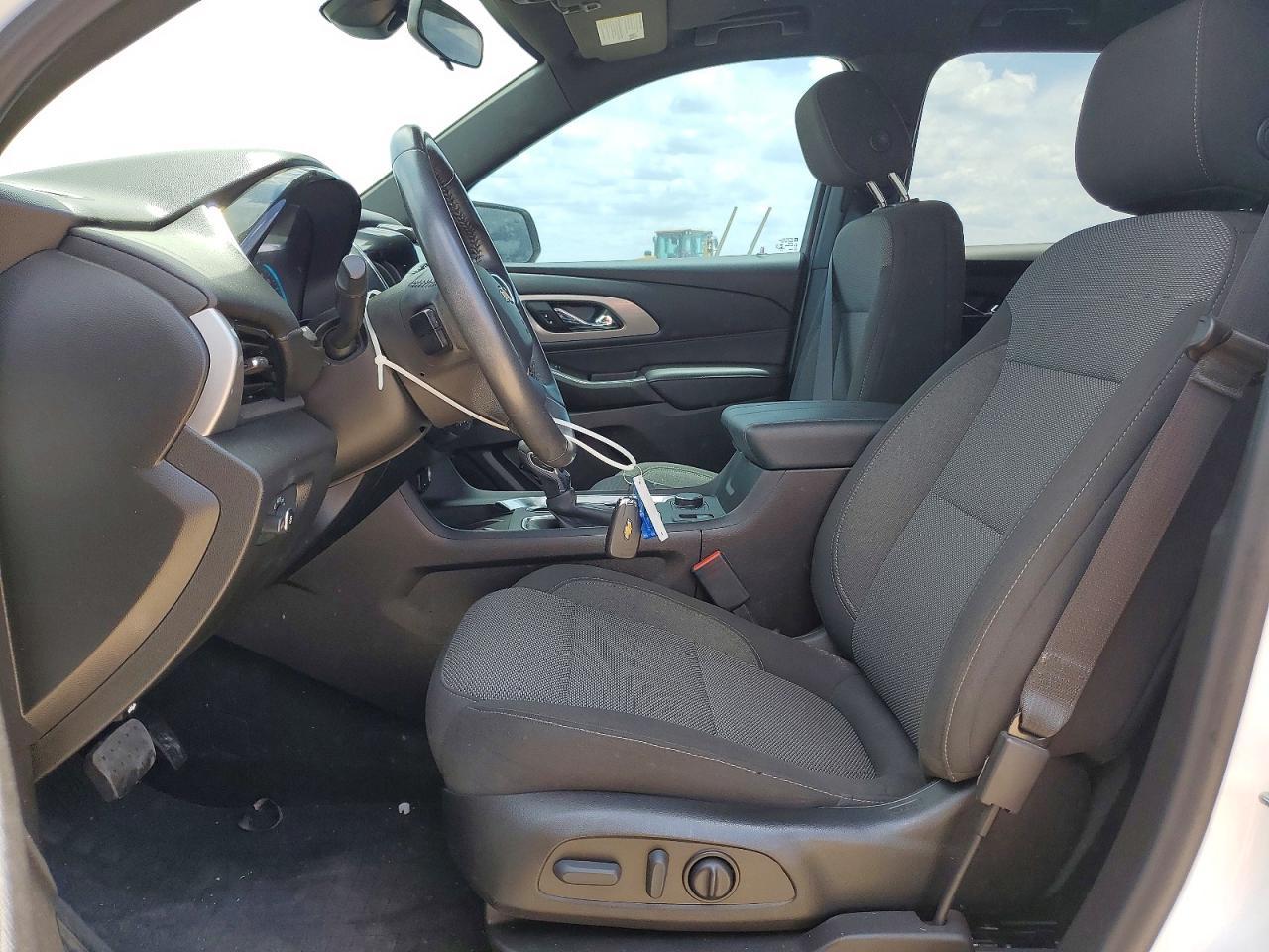 2022 Chevrolet Traverse Lt - Фото 7