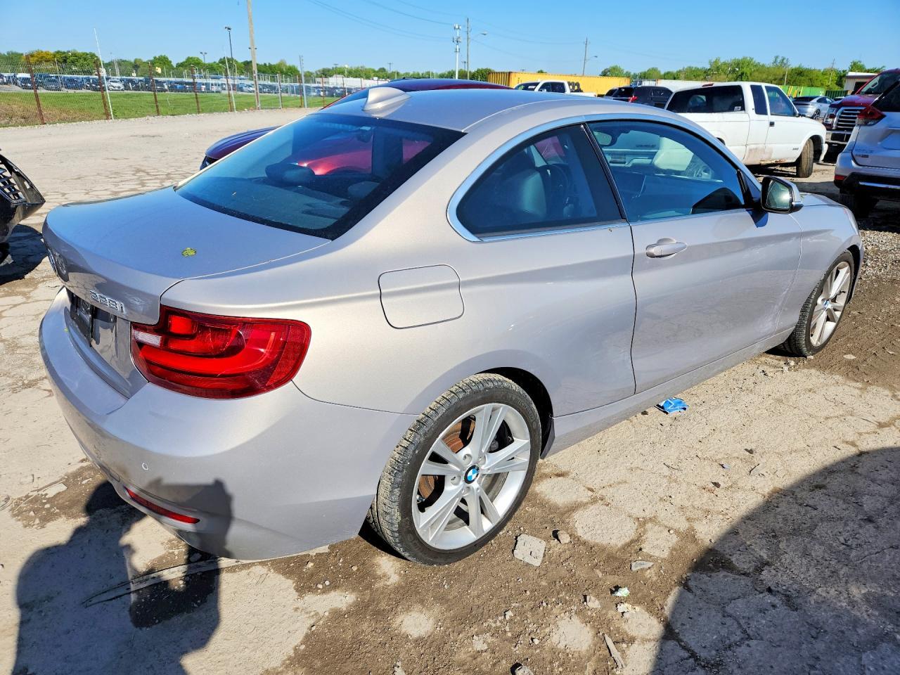 2015 BMW 228 Xi Sulev - Фото 3