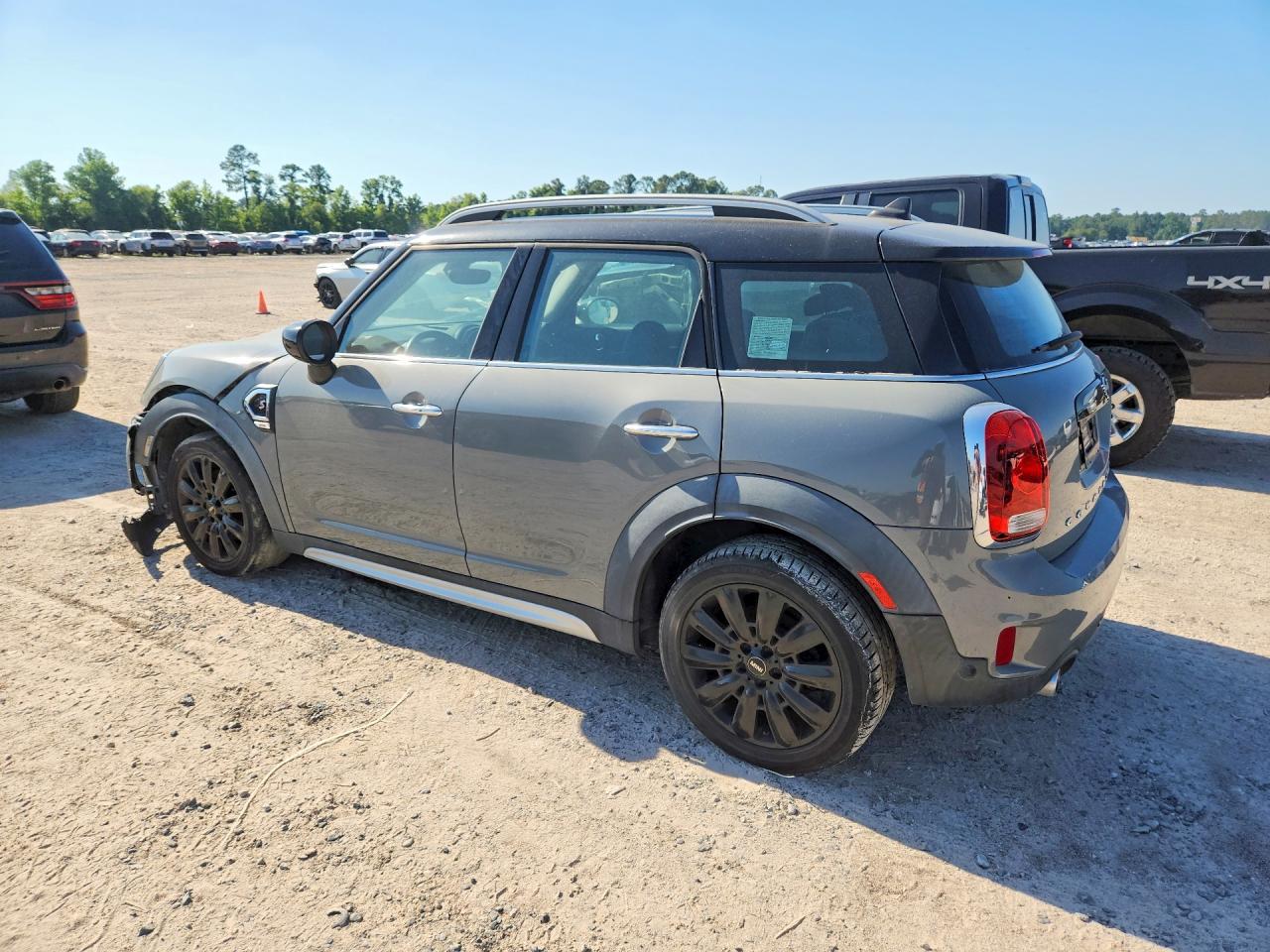2020 Mini Cooper S Countryman - Image 2