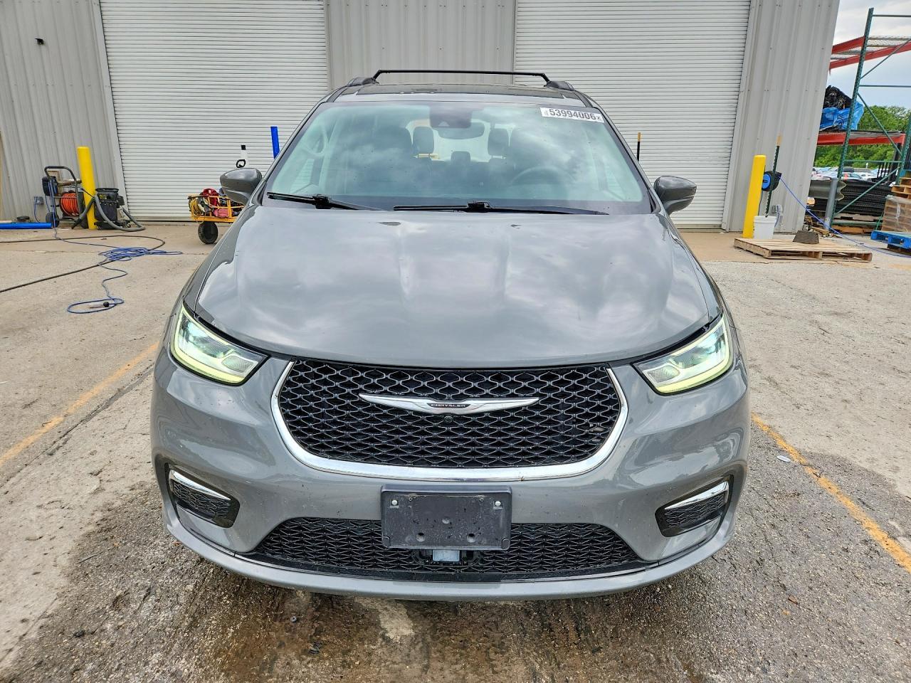 2022 Chrysler Pacifica Touring L - Image 5