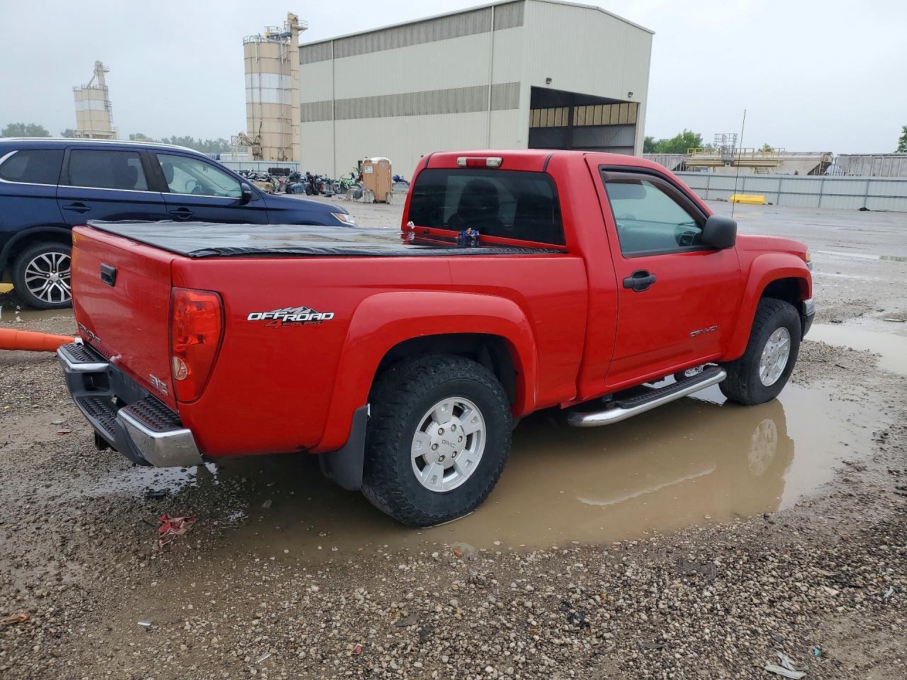 2005 GMC Canyon - Image 3