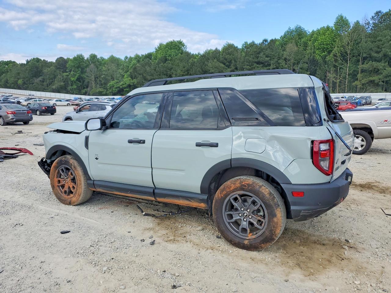 2024 Ford Bronco Sport Big Bend - Image 2