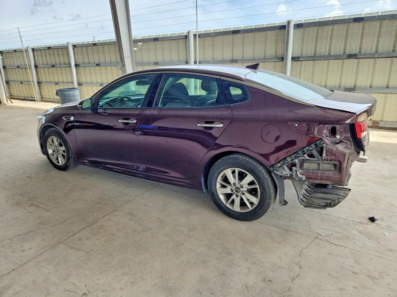 2018 Kia Optima Lx - Image 2