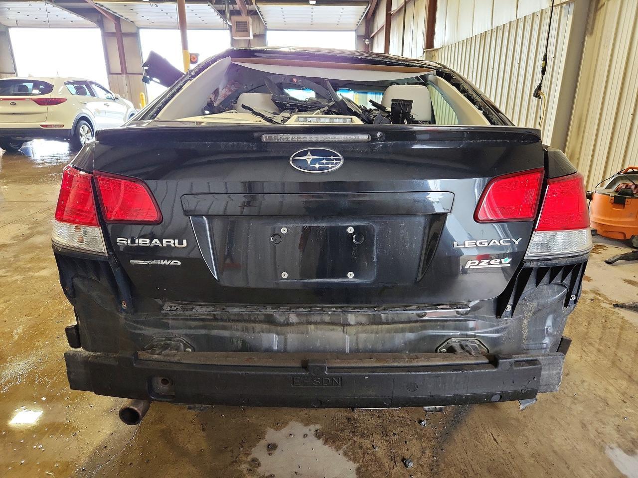 2010 Subaru Legacy 2.5I Premium - Фото 6