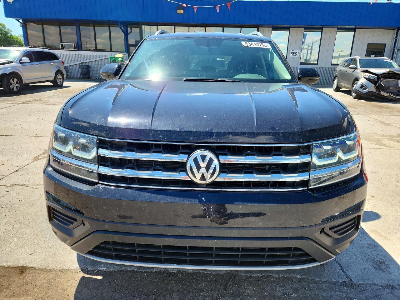 2019 Volkswagen Atlas S - Фото 5