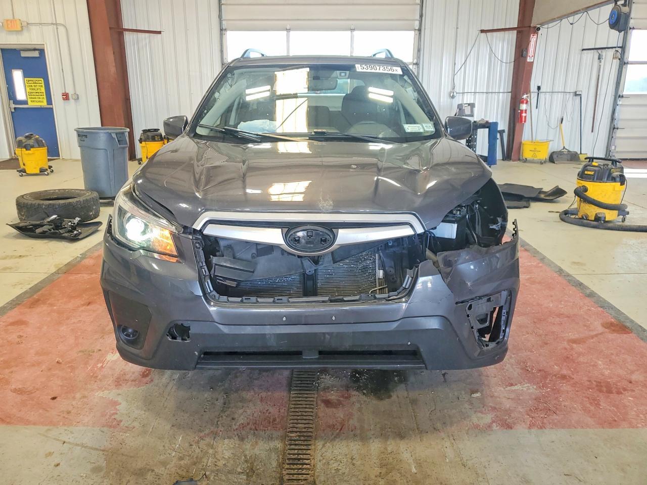 2020 Subaru Forester Premium - Image 5