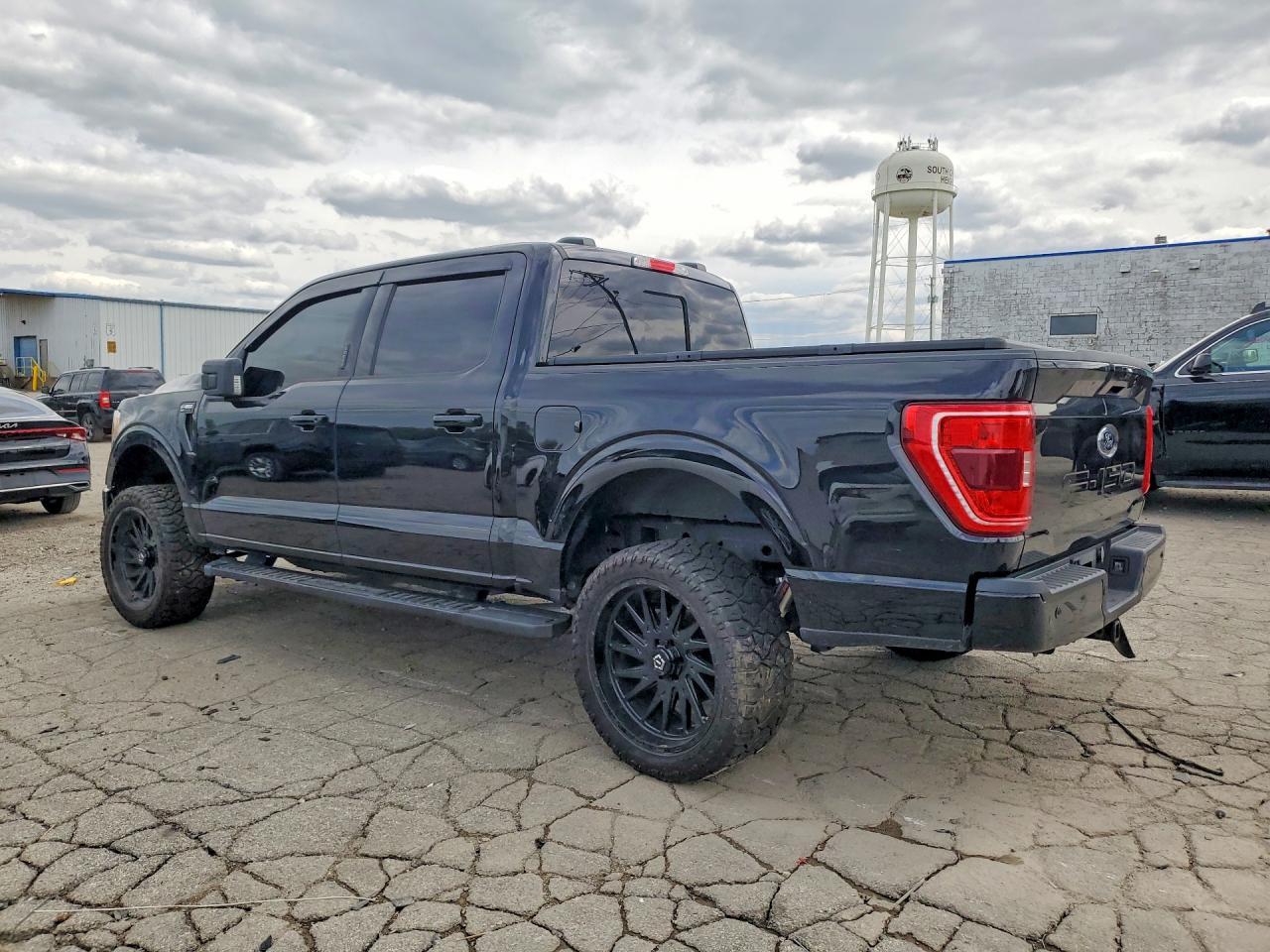 2023 Ford F150 Supercrew - Image 2