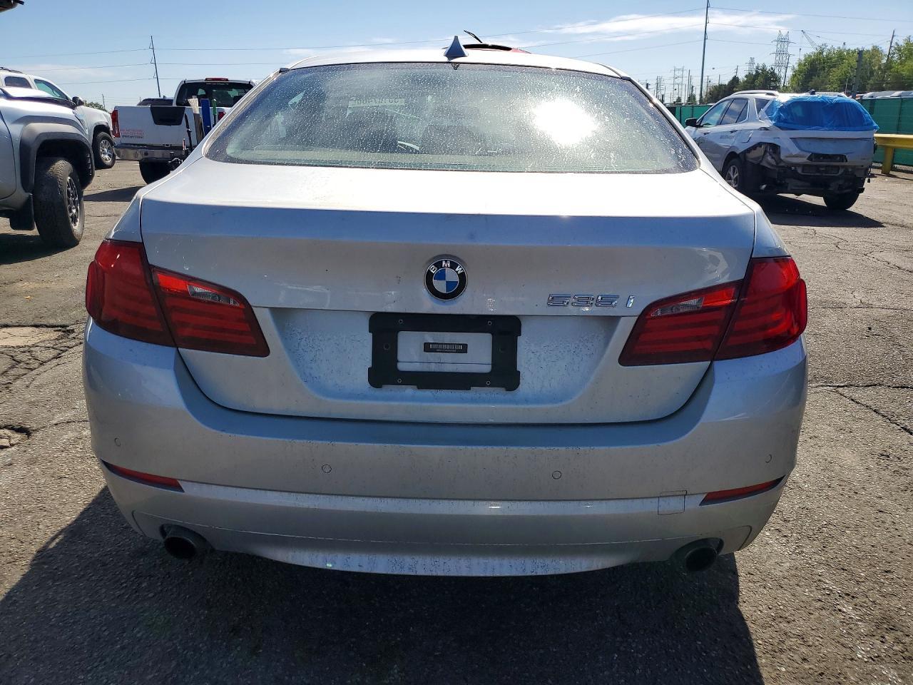 2012 BMW 535 Xi - Фото 6