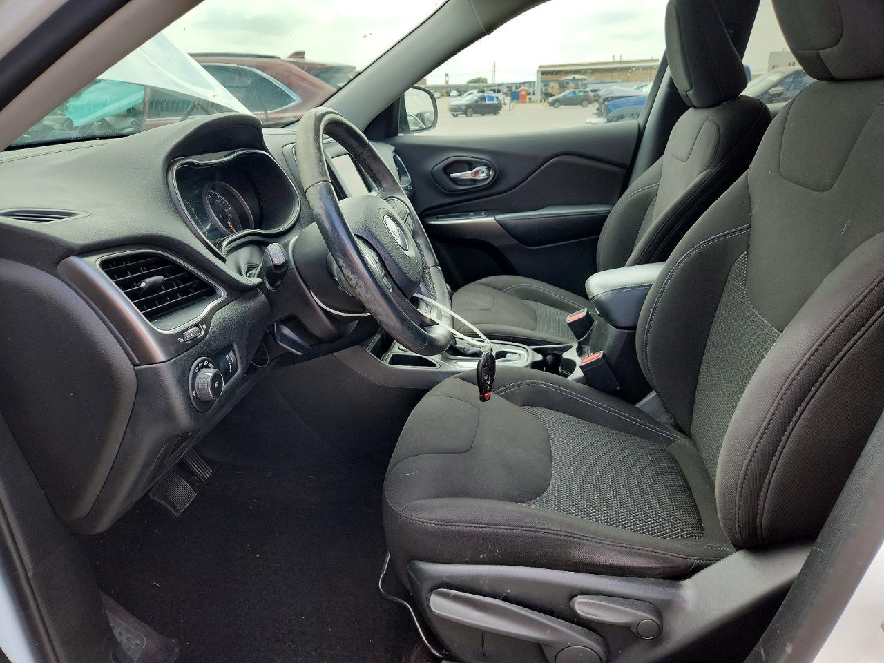 2019 Jeep Cherokee Latitude - Фото 7
