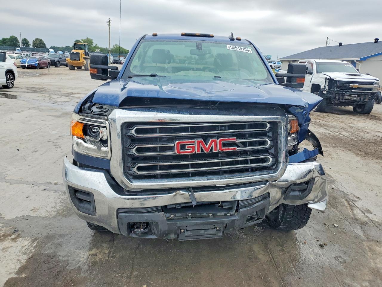 2016 GMC Sierra K2500 Heavy Duty - Image 5