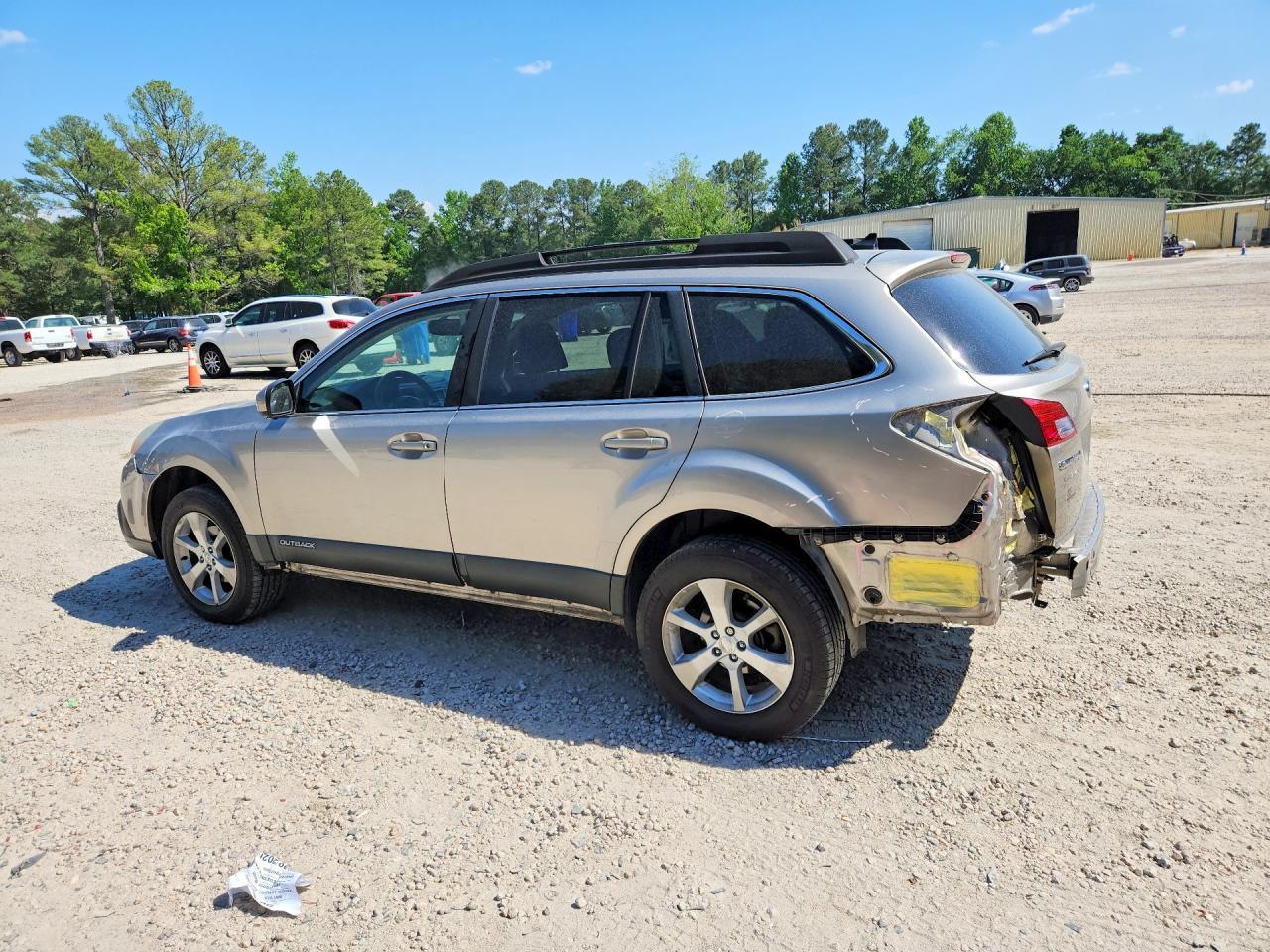 2014 Subaru Outback 2.5I Limited - Фото 2
