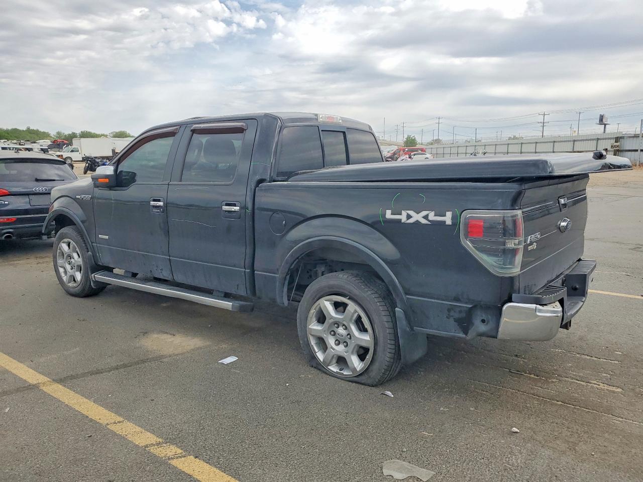 2014 Ford F150 Supercrew - Фото 2