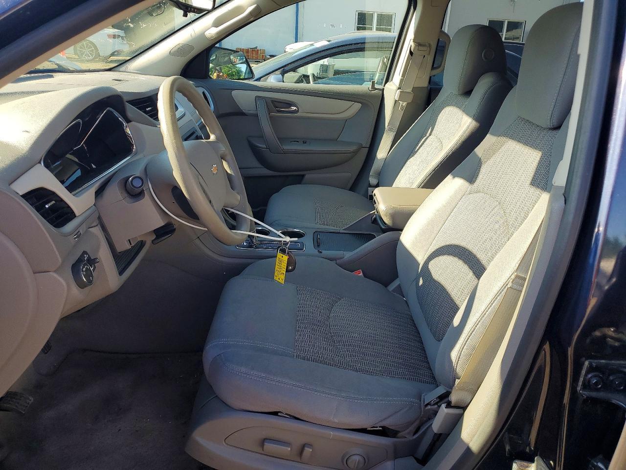 2016 Chevrolet Traverse Ls - Фото 7