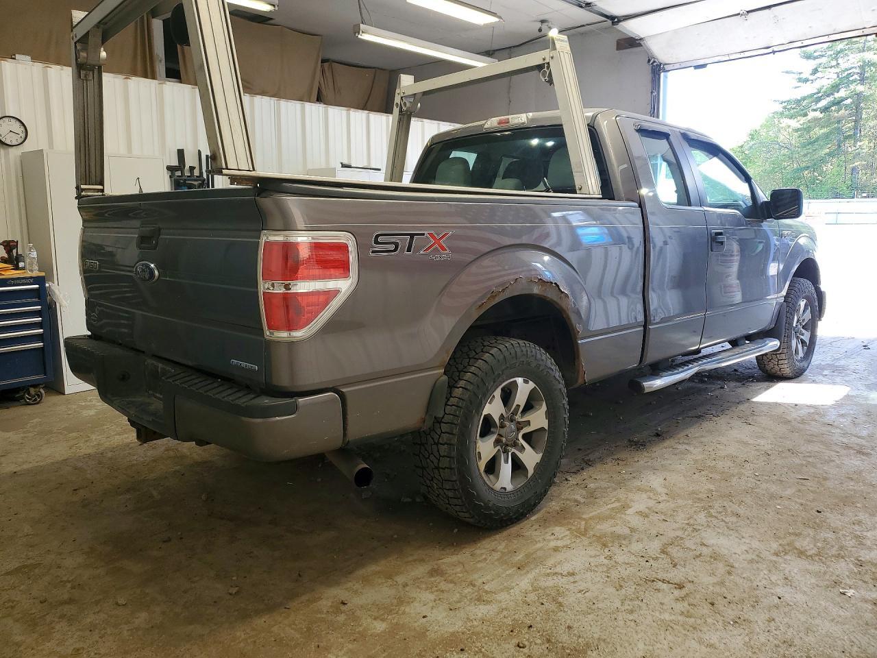 2014 Ford F150 Supercrew - Фото 3