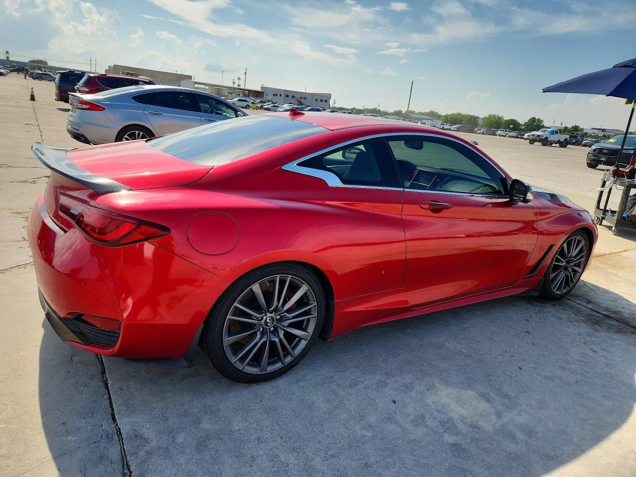 2017 Infiniti Q60 Red Sport 400 - Фото 3