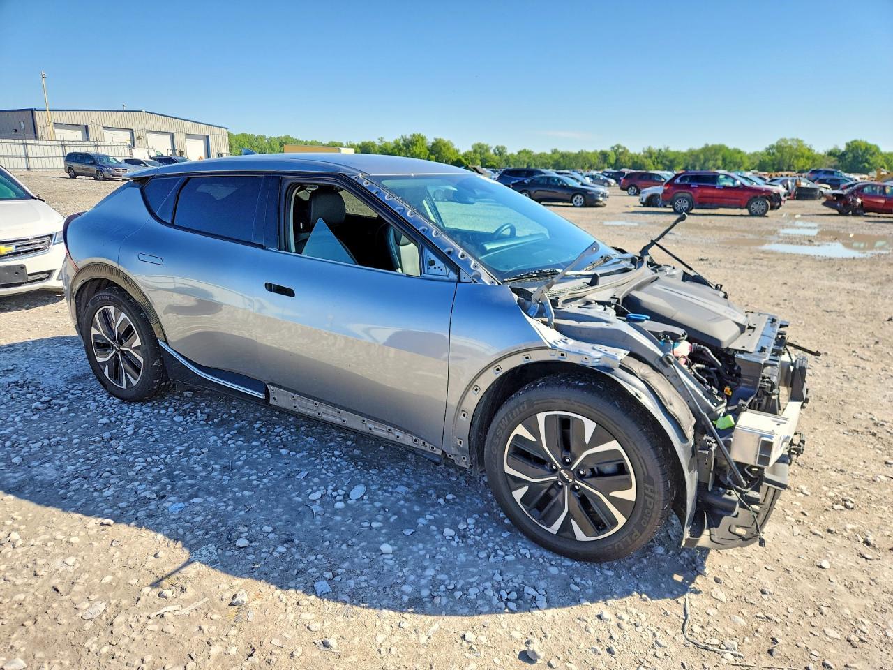 2022 Kia Ev6 Wind - Image 4