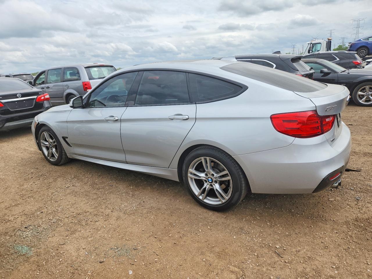 2015 BMW 328 Xigt - Фото 2