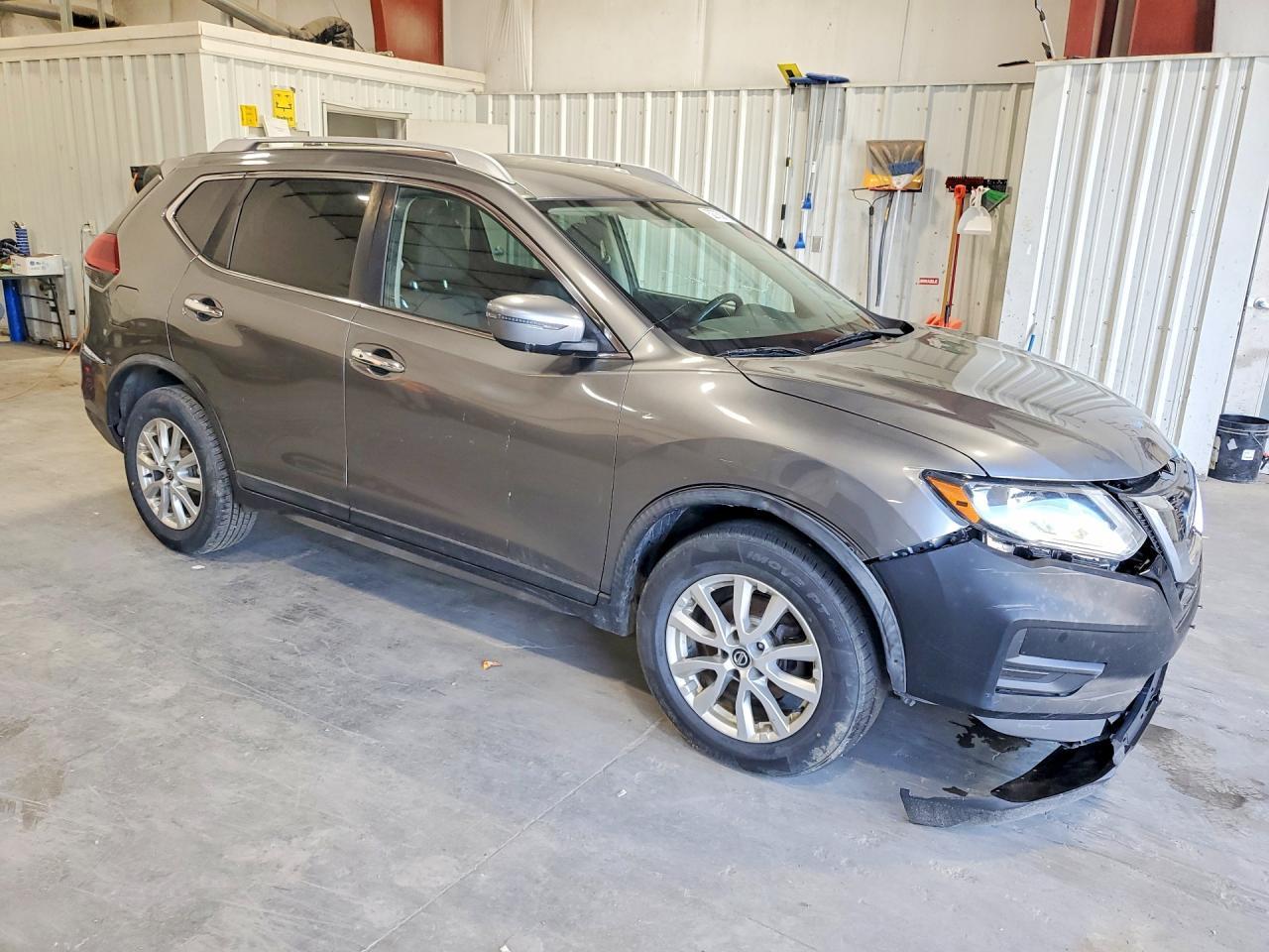 2018 Nissan Rogue Sv - Image 4