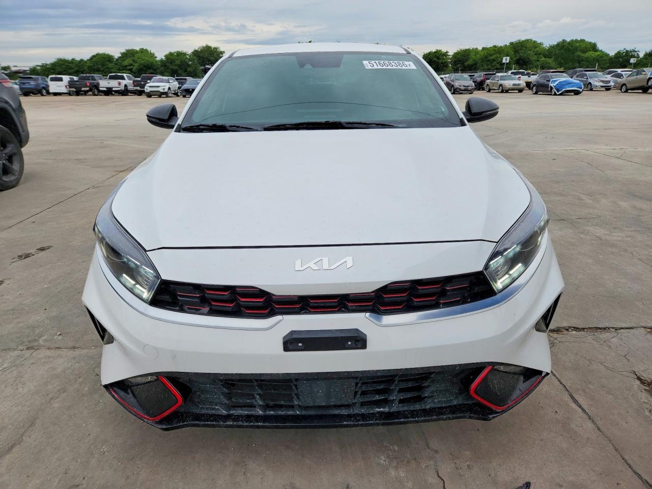 2023 Kia Forte Gt Line - Фото 5