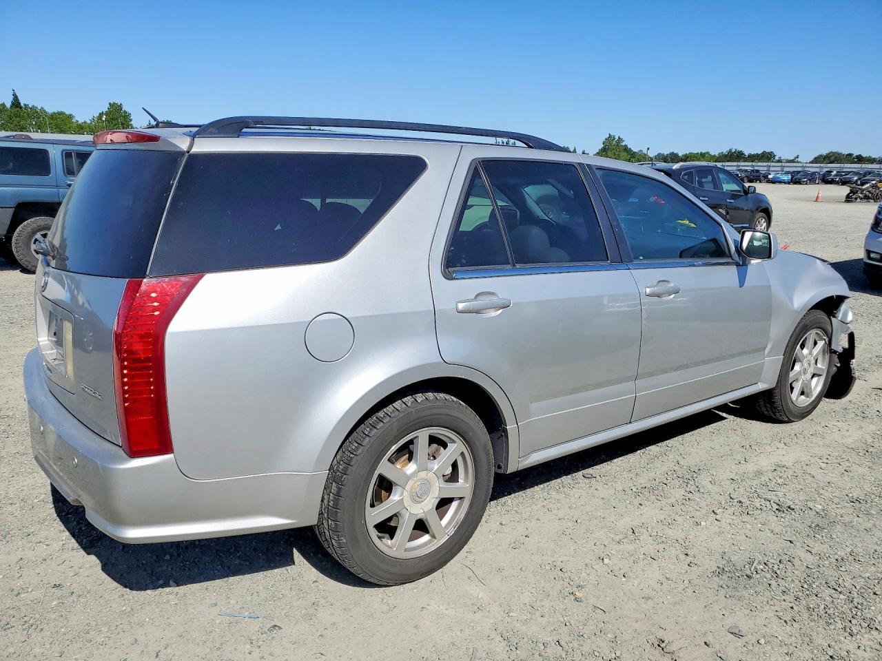 2005 Cadillac Srx - Фото 3
