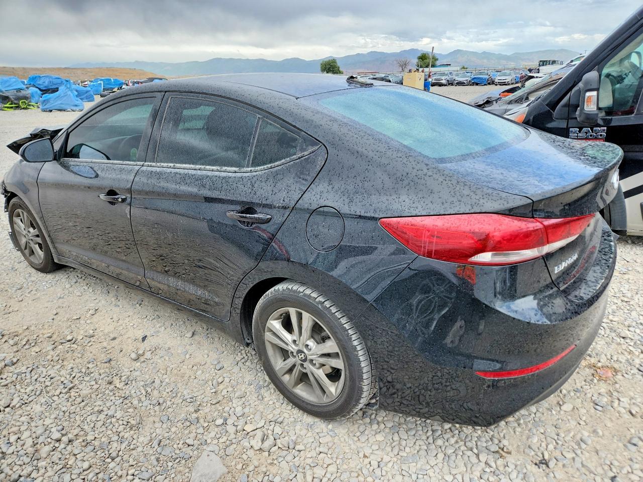 2018 Hyundai Elantra Sel - Фото 2