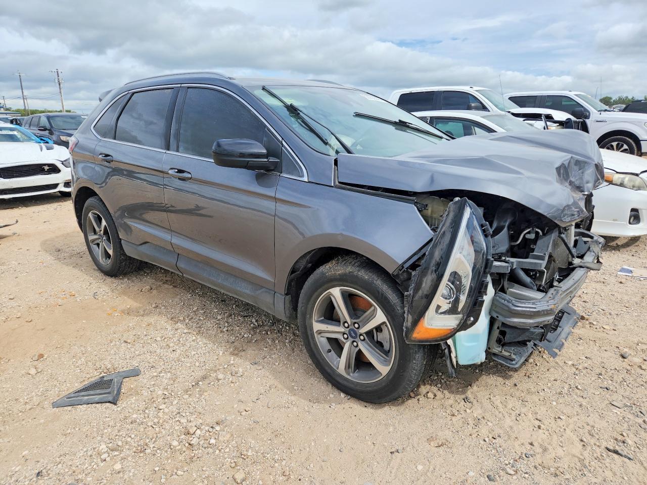 2021 Ford Edge Sel - Image 4