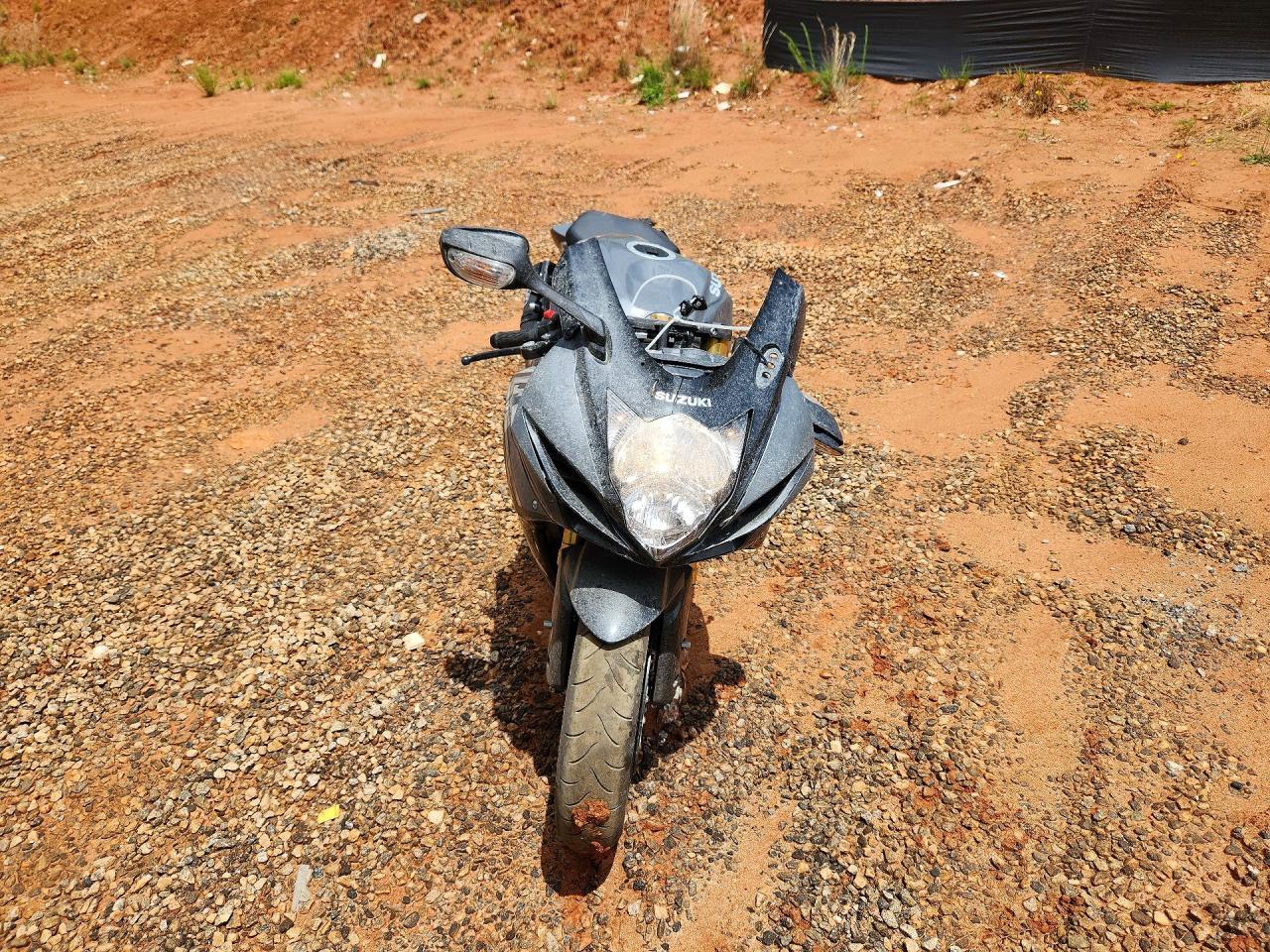 2025 Suzuki Gsx-R750 - Image 2