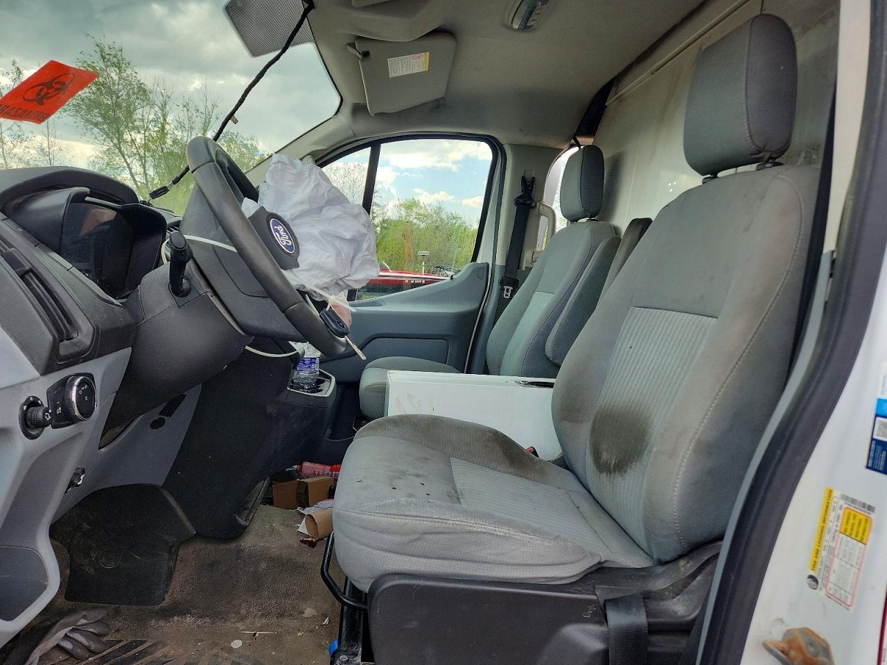2015 Ford Transit T-150 - Image 7