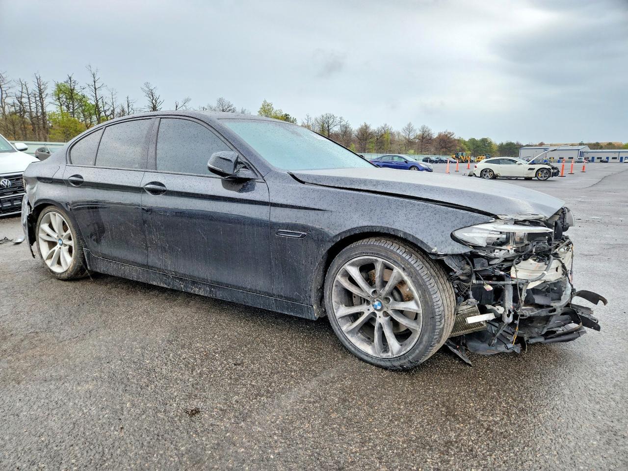 2016 BMW 535 Xi - Image 4